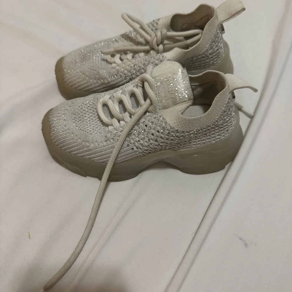 Steve Madden‎ Kids Cream Sneakers